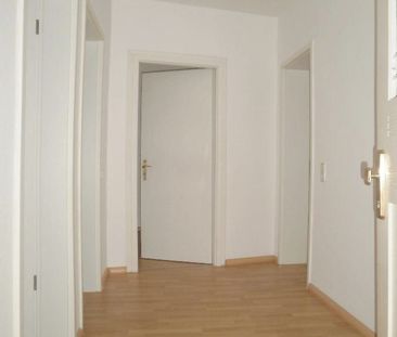 ** 2-Zimmer-Whg. mit Balkon und Tageslichtbad ** - Foto 1