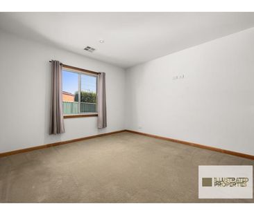 20 Langdon Avenue, Wanniassa ACT 2903 - House For Rent | Domain - Photo 1