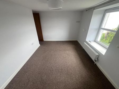 3 bedroom house to rent - Photo 2