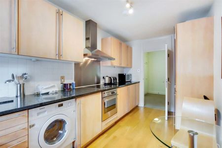 3 bedroom apartment to rent - Photo 2
