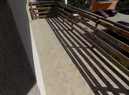 Apartament de inchiriat, 2 camere. 53 mp, prima inchiriere, 3 balcoane, zona strazii Eroilor - Photo 2
