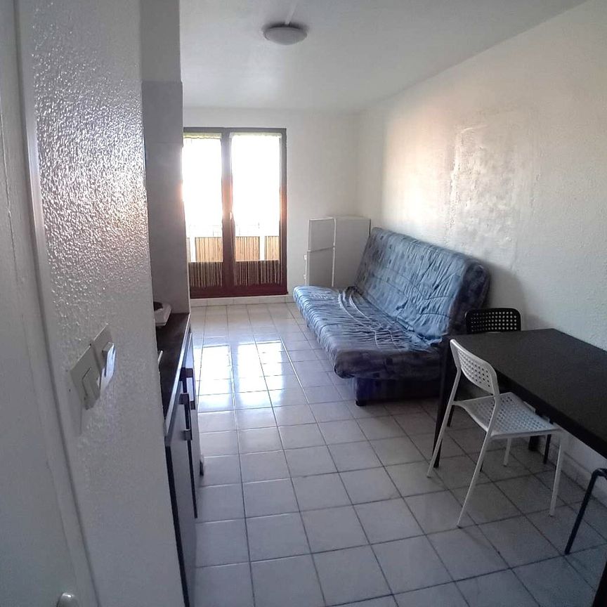 Location Appartement 1 pièce 22m² - Photo 1