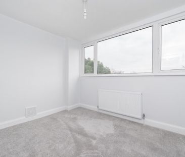3 bedroom apartment to rent - Photo 3