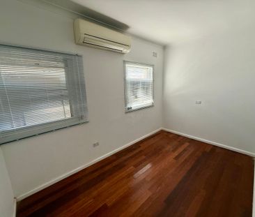 3 Bedroom Family Home - Photo 3