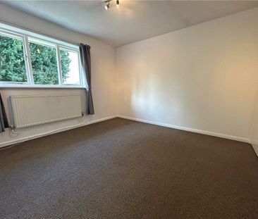 Gorse Court, Guildford, GU4 7XZ - Photo 5