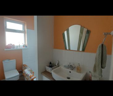 Room in a Shared House, Boscombe Street, M14 - Photo 5