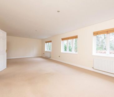 Heriot Court, Camberley, Surrey, GU15 - Photo 1