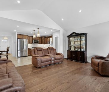 For Lease - 64 Ambrosia Path, St. Thomas, Ontario - Photo 1