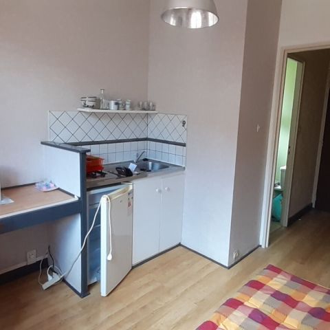 Location Appartement 1 pièce LIMOGES (87000) - Photo 1