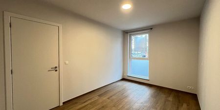 Gelijkvloers app. te huur in Tournai voor € 1.060 met 2 slaapkamers - Photo 3