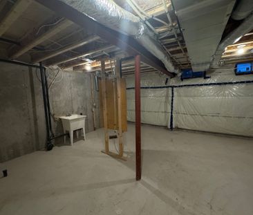 For Lease - 89 Watts Mews, Kawartha Lakes, Ontario - Photo 5