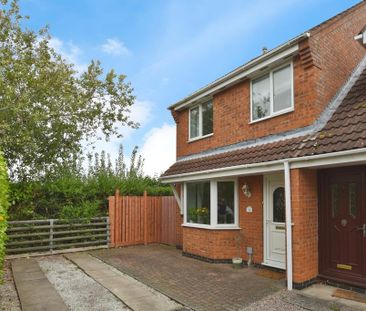 3 bedroom semi-detached house to rent - Photo 1