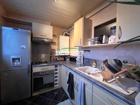 T2 de 54.60 m² avec cave et grenier - quartier Vieilles Perrières - Photo 5