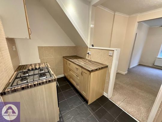 2 bedroom terraced house to rent - Photo 1
