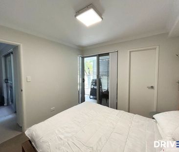 Modern 2x2 Apartment with Park Views in Prime Rockingham Location - Photo 3