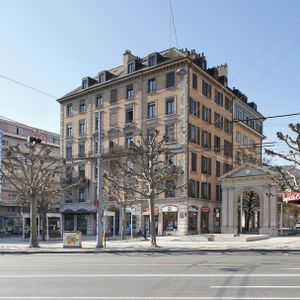 Place Lise-Girardin 3 - Photo 3