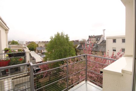 Location Appartement 2 pièces 46m² NANTES 44000 - Photo 2