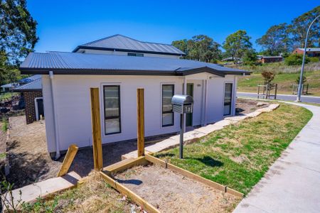 Brand New, Never Lived in 2 Bedroom Home! - Photo 4