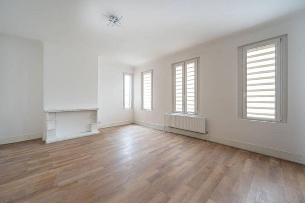 2 bedroom maisonette to rent - Photo 1