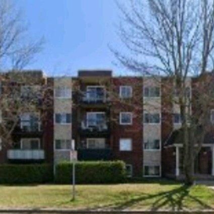 Beau 4 1/2 à Brossard secteur "T" - Photo 1