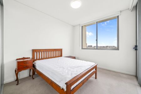 Waterfront Lifestyle | Picturesque Bay, City and Shipwreck Views - Photo 5