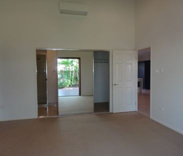 "Make the Most of Beach-Side Living..." - Photo 3