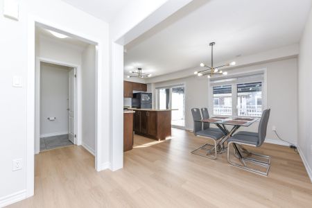 For Lease - 15 Billiter Road, Brampton, Ontario - Photo 4