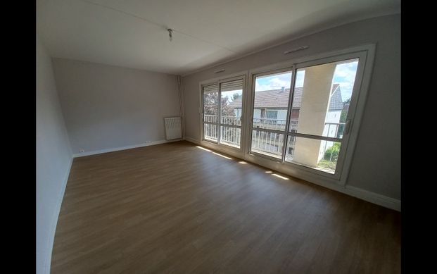 Location Appartement 3 pièces 71 m² La Châtre - Photo 1