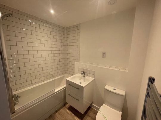 Erasmus Drive - Photo 1