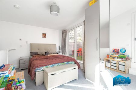 2 bedroom terraced house to rent - Photo 5