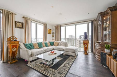 3 bedroom flat to rent - Photo 5