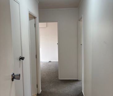 Unit 5, 246 Shirley Road, Papatoetoe, Auckland - Photo 1