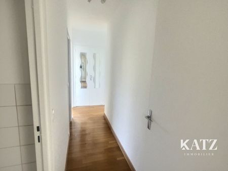 Location Appartement 3 pièces 70m² - Photo 4