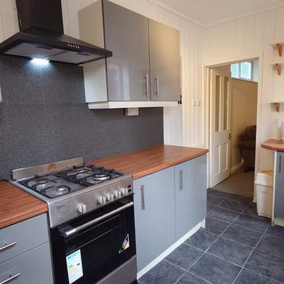 3 bedroom terraced house to rent - Photo 1