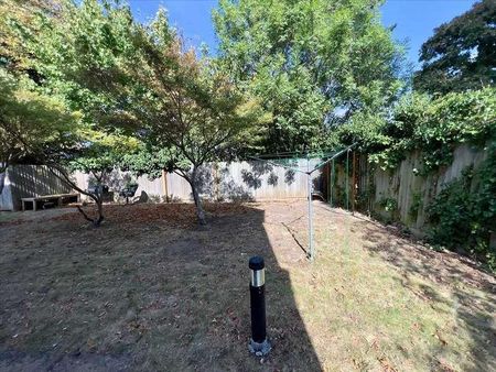 Arlington Court,hawtrey Close, SL1 - Photo 3