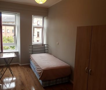 2 Bed Flat, Westmuir Street, G31 - Photo 1