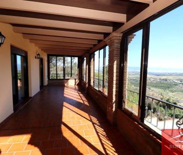 5 bedroom luxury Villa for rent in Alhaurín de la Torre, Spain - Photo 5
