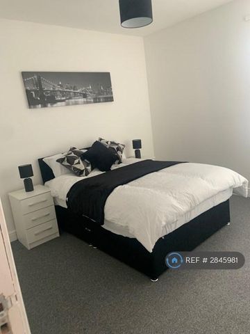 3 bedroom terraced house to rent - Photo 2