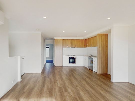 7 Bodega Walk, Brookfield VIC 3338 - Townhouse For Rent | Domain - Photo 1