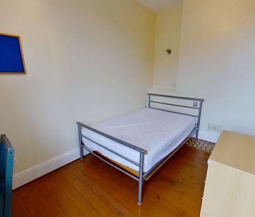 Church Avenue - Photo 3