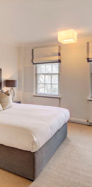 Two bedroom Two Bathroom Apartment – Fulham Road, London, SW3 6SH - Photo 1