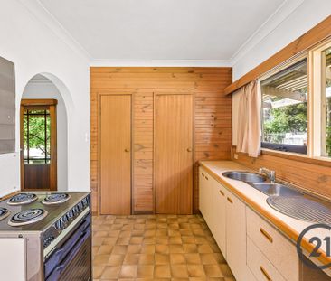 Beautiful Home in the Heart of Cranbourne! - Photo 6