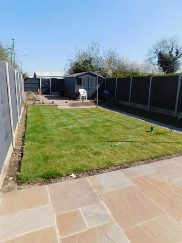 3 bedroom terraced house to rent - Photo 3