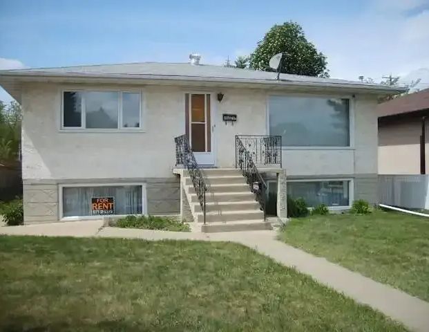 Beautiful LARGE WINDOWS-2 Bed. Bsmt. Suite-Great Location | 9944 79 Street Northwest, Edmonton - Photo 1