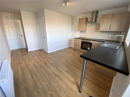 2 bedroom terraced house to rent - Photo 2