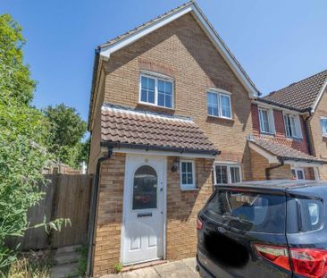 3 bedroom end of terrace house to rent - Photo 5