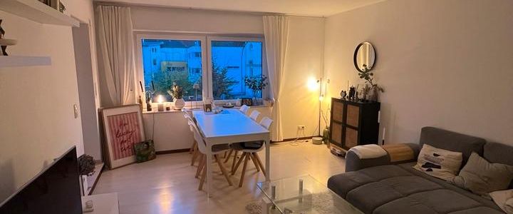 Helle 2-Zimmer-Wohnung mit großem Südbalkon im Riemekeviertel - Photo 1