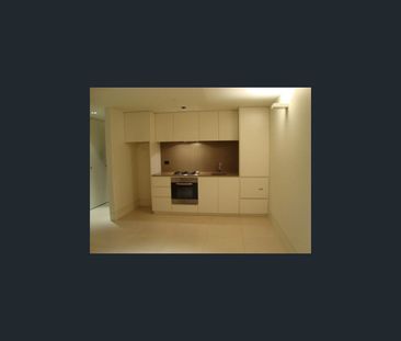 17/33 Johnston Street, Port Melbourne, Vic 3207 - Photo 2
