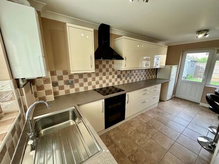 3 bedroom house to rent - Photo 4