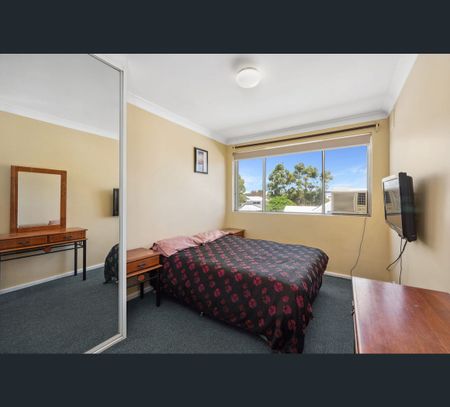 15/1 Douro Road, South Fremantle, WA 6162 - Photo 5